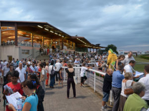 hippodrome de Saint Galmier Saint Etienne organisation d'évenements Loire 42